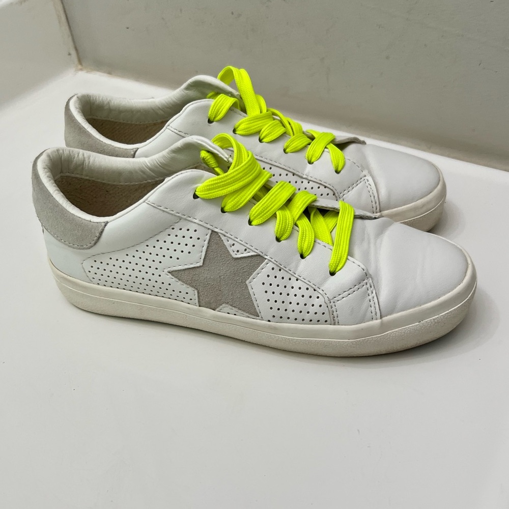 Steve Madden Starling sneakers